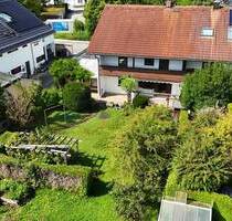 Ihr neues Zuhause! Große DHH mit bezauberndem Garten, Terrasse und Balkon in sehr guter LageBaldham