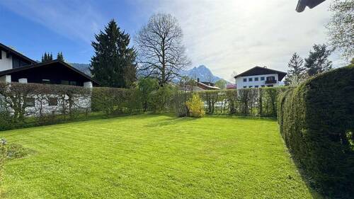 Bergblick/Garten - 5 Zimmer Terrassenwohnung in Garmisch-Partenkirchen