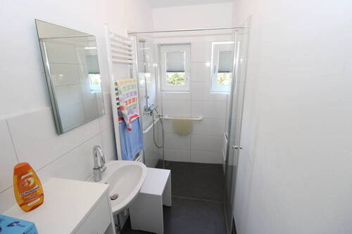 Dusche Erdgeschoss - 