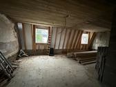 4.jfif - 