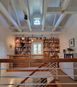 Galerie mit Bibliothek - 