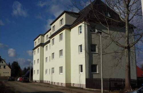 Außenansicht - Wohnung im Grünen mit Tageslichtbad!