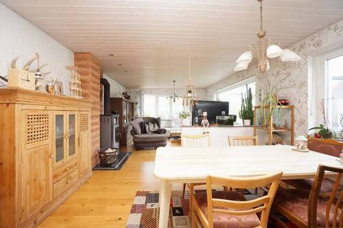 Wohn- und Essbereich - 8 Zimmer Einfamilienhaus in Fulda