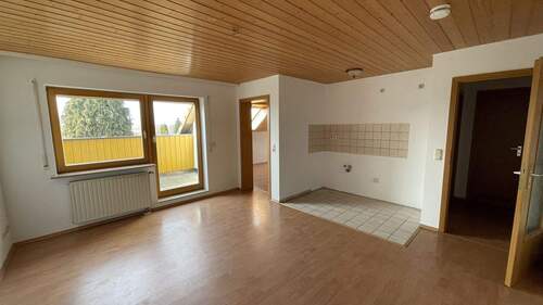 Wohnzimmer mit Küche - 