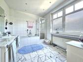 Badezimmer
- 