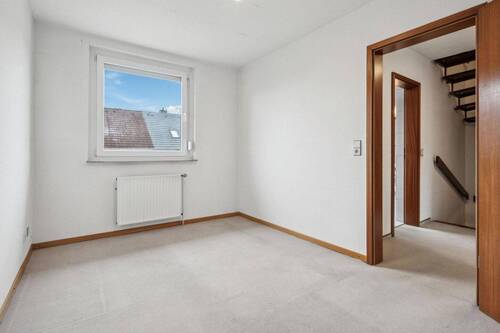 Kinderzimmer 2 / Büro - 