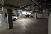 Tiefgaragenstellplatz - 