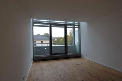 Wohnzimmer - Etagenwohnung mit 56,00 m² in Schöneiche zur Miete