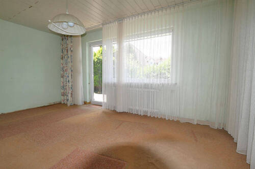 Bild2 - 7 Zimmer Einfamilienhaus zum Kaufen in Rödental