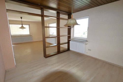 Bild4 - Einfamilienhaus mit 186,00 m&sup2; in Rödental zum Kaufen