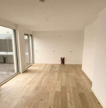 Blick zur Küche - 4 Zimmer Terrassenwohnung zur Miete in Kaarst