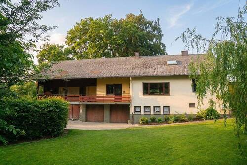 Haus Südseite mit Balkon - 