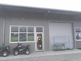 Eingangsbereich Halle 2 mit Rolltor - Halle in Gottmadingen zur Miete