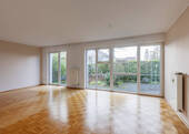 Wohnzimmer - 4 Zimmer Etagenwohnung in Münster