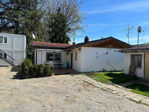 Bild 1 - Haus und Wohncontainer zu vermieten für Arbeiter und Monteure 7-14 Mann möbliert nur gewerblich