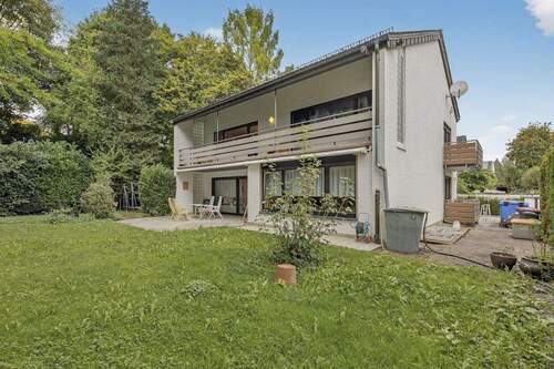 Hausansicht - seitlich - 