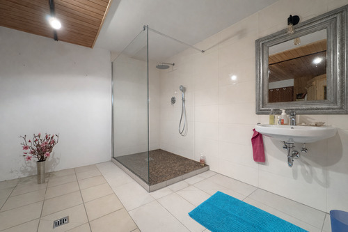 Wellnessbereich_2.png - 