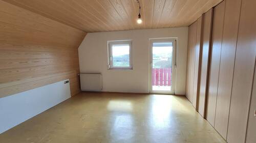 Schlafzimmer mit Einbauschrank - 
