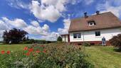 Blühflächen - Einfamilienhaus mit 144,90 m&sup2; in Dombühl zum Kaufen