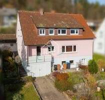 Wohnen mit Weitblick - Zweifamilienhaus in ruhiger Lage - Fichtenberg