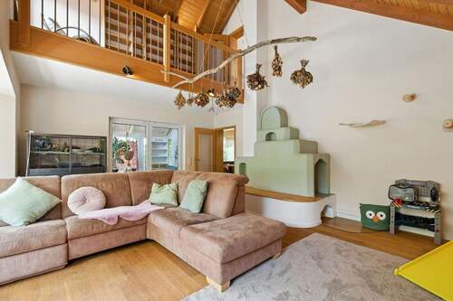 Wohnzimmer - 8 Zimmer Einfamilienhaus in Marxzell