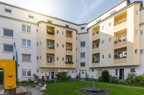 Fritz-Reuter-Str. 42,44,46,48,50,52 - TMZ_5469.jpg - Renovierte 3-Zimmer-Wohnung mit Balkon in Bremerhaven-Lehe!