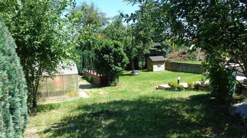 Außenansicht - Privatsphäre im Grünen - 429.000,00&nbsp;EUR Kaufpreis, ca.&nbsp; 0,00&nbsp;m&sup2;