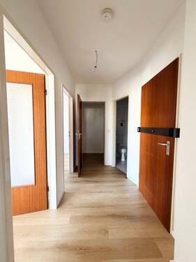 Flur - Etagenwohnung mit 45,50 m&sup2; in Lübeck / Travemünde zur Miete