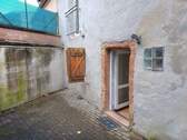 Ausgang zum Garten mit Innenhof - 