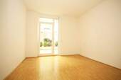 Bild 2 - 5 Zimmer Etagenwohnung zur Miete in Ostfildern