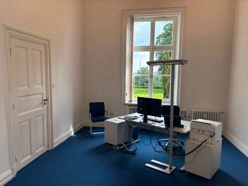 Büro Richtung Garten und Elbe - Büro in Hamburg