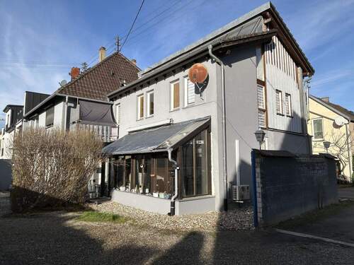 Rückansicht - Im Herzen von Sasbach: 6 moderne Wohneinheiten