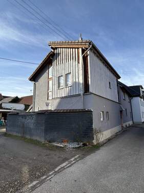 Außenansicht - 1 Zimmer Mehrfamilienhaus, Wohnhaus zum Kaufen in Sasbach