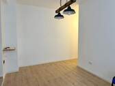 Wohnbereich - 2 Zimmer Etagenwohnung in Fürth