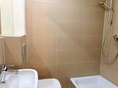 Badezimmer Ansicht 2 - 