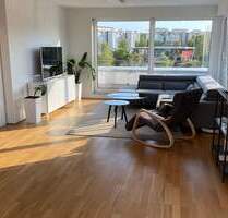 Schöne, helle 2 Zimmerwohnung in Stuttgart Vaihingen, Uni
