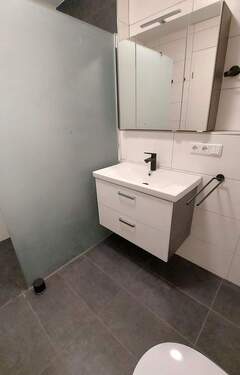 Bad - Etagenwohnung mit 92,00 m&sup2; in Nürnberg zur Miete