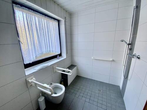 Tageslichtbad Erdgeschoss - 