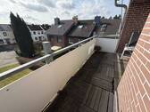 Balkon - 3 Zimmer Etagenwohnung in Appen