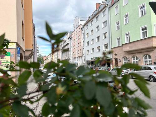 Außenansicht - ***CITY WOHNEN*** TOP GEPFLEGTE 3 ZIMMER WOHNUNG FÜR SPORTLICHE