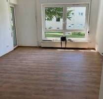 Schöne 3-Zimmer Erdgeschosswohnung mit neuen Bodenbelägen und Balkon zu vermieten - Melsungen
