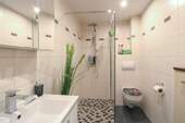 Badezimmer DG - 