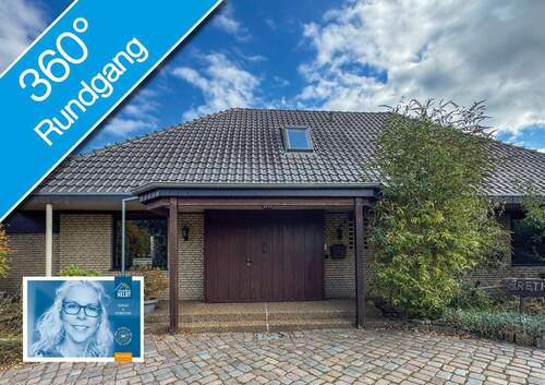 überdachter Eingangsbereich - 