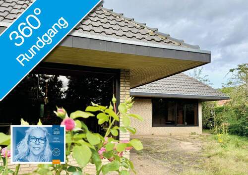 Winkelbungalow mit breitem Dachüberstand - 