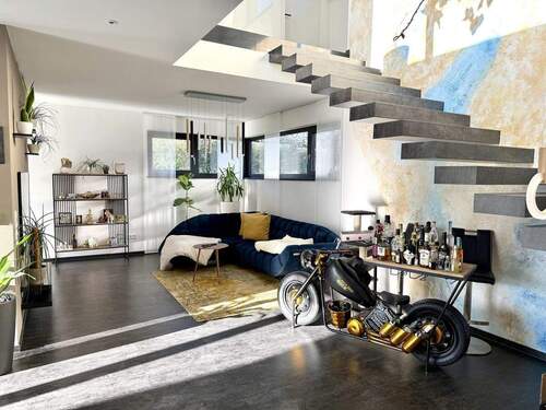 Wohnzimmer - 5 Zimmer Einfamilienhaus in Thannhausen