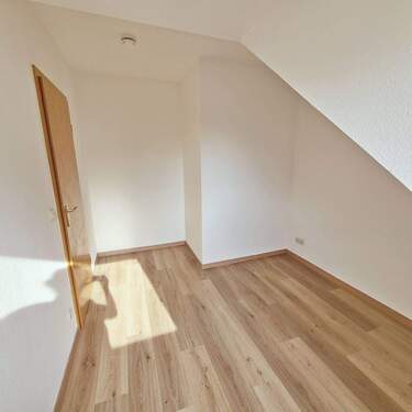 schmales Schlafzimmer - 