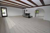 Wohnen - Hemmenhofen-Höri: renovierte 4½ Zimmer-Wohnung mit Seesicht und neuer EBK - frei