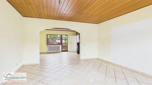 Wohnzimmer EG - Einfamilienhaus mit 222,00 m&sup2; in Mettlach / Orscholz zum Kaufen