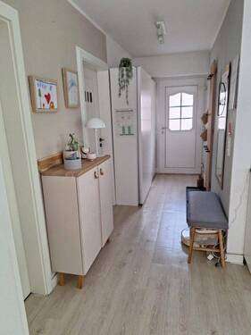 Eingangsbereich - 4 Zimmer Doppelhaushälfte zum Kaufen in Hamburg