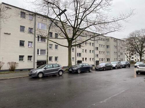 Straßenansicht - Vermietete Eigentumswohnung Charlottenburg Nord